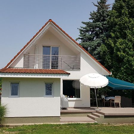 Residence At Lake Balaton Siófok Esterno foto
